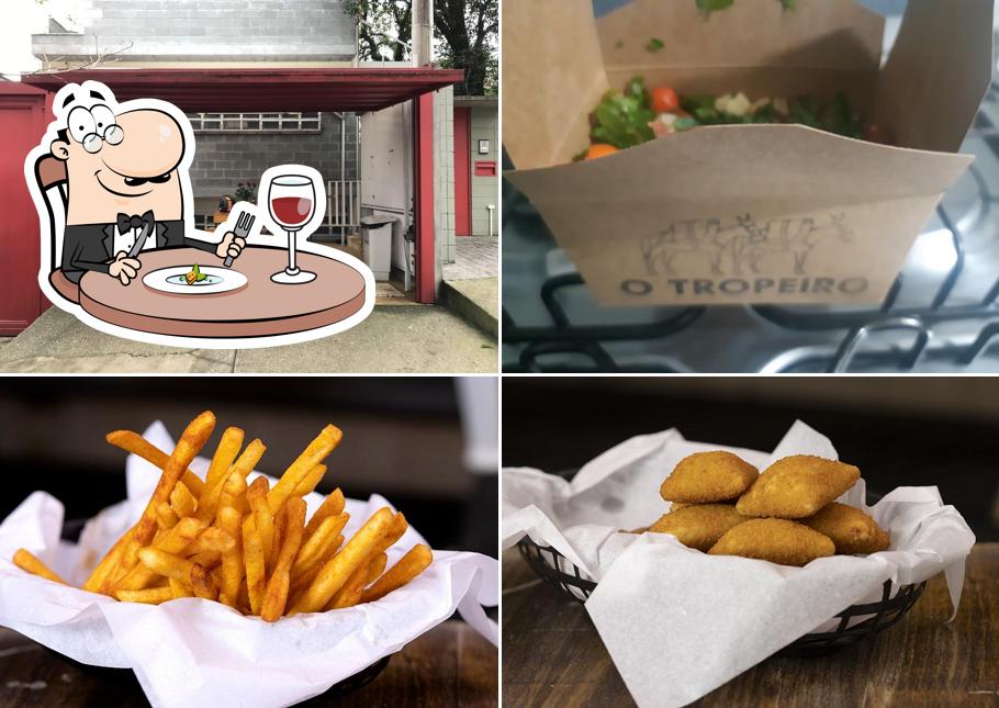 Platos en Mingus Burger