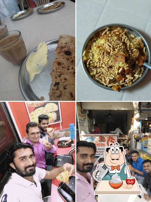 Om Tea Point & Nasta House serves a selection of sweet dishes