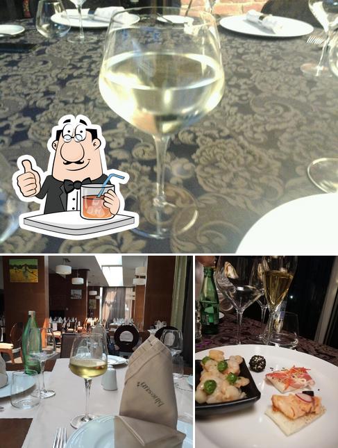 La foto della bevanda e cibo di Academia