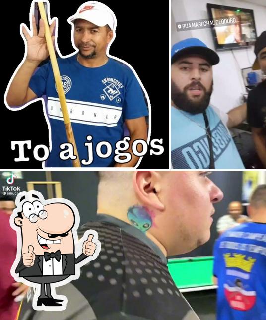 Here's a picture of Snooker Bar Marechal