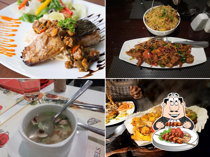 Meals at Bird on Tree