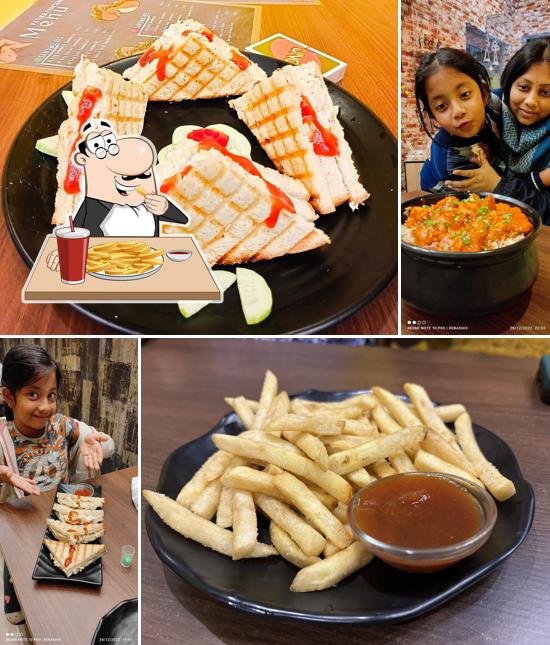 French fries at Cafe Pather Panchali