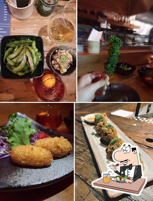 Platos en Bar do Naga