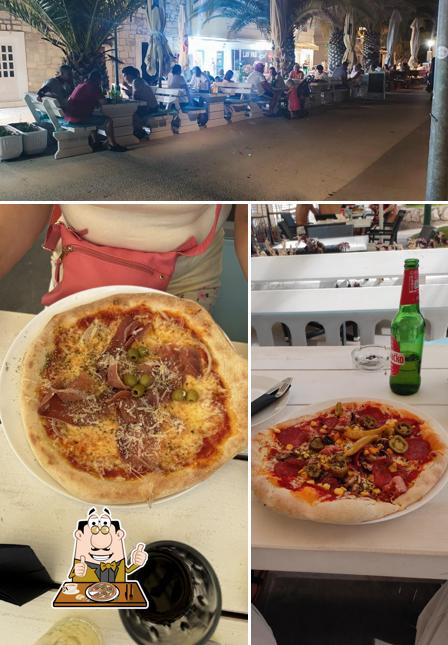 A Romanza, puoi provare una bella pizza