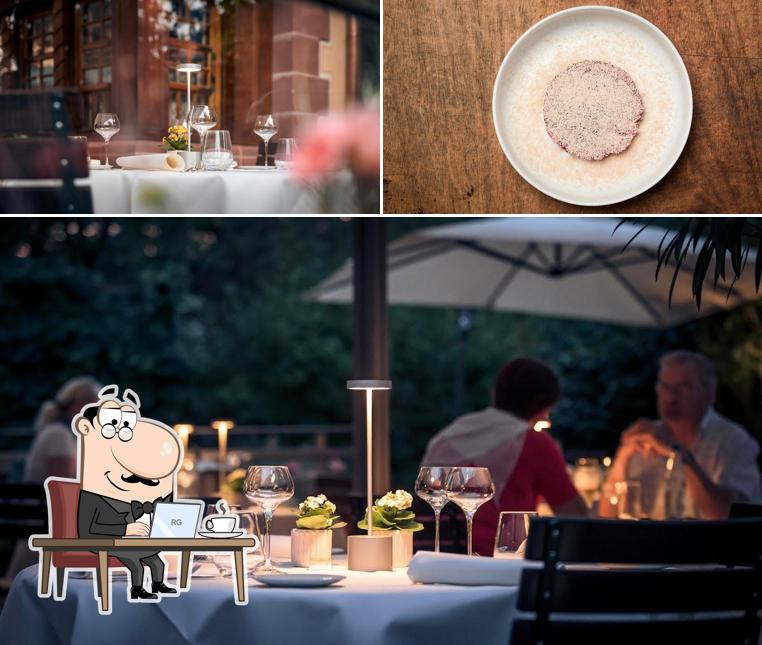 Restaurant Signature - YONA se distingue par sa intérieur et nourriture