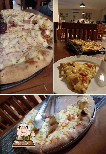 Escolha pizza no Pizzaria Novo Sabor
