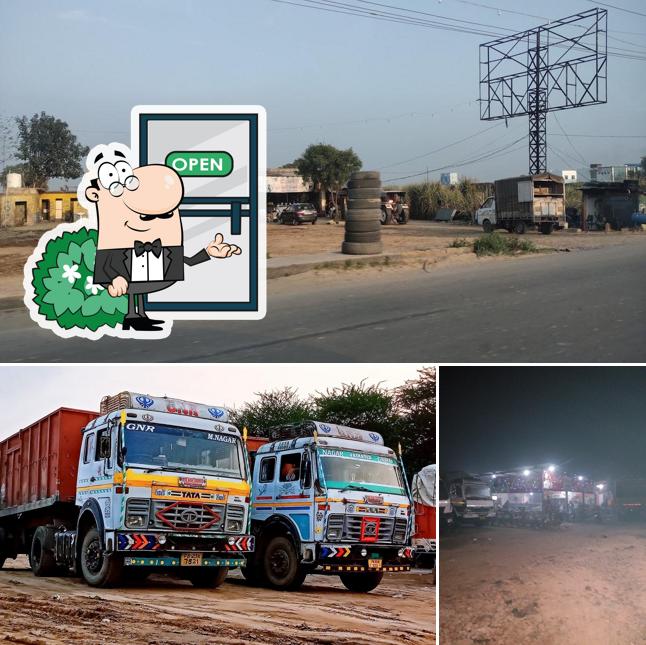 Check out how National Highway dhaba , Dashmesh Dhaba looks outside