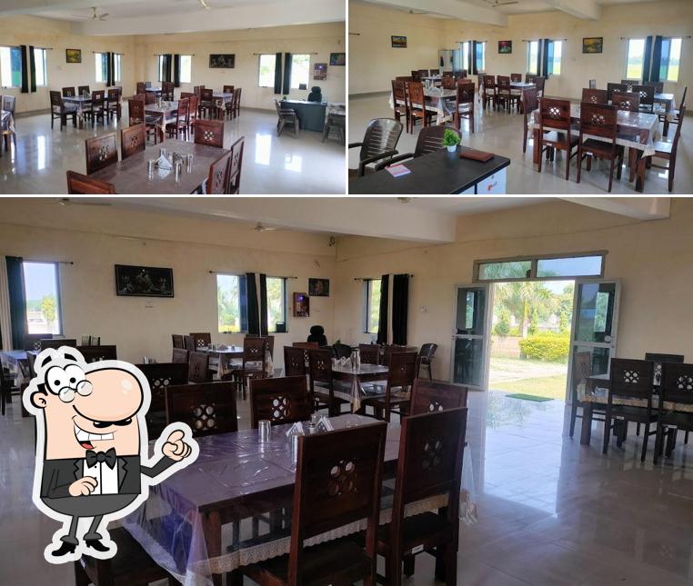 Check out how ROYAL PALACE RESORT looks inside