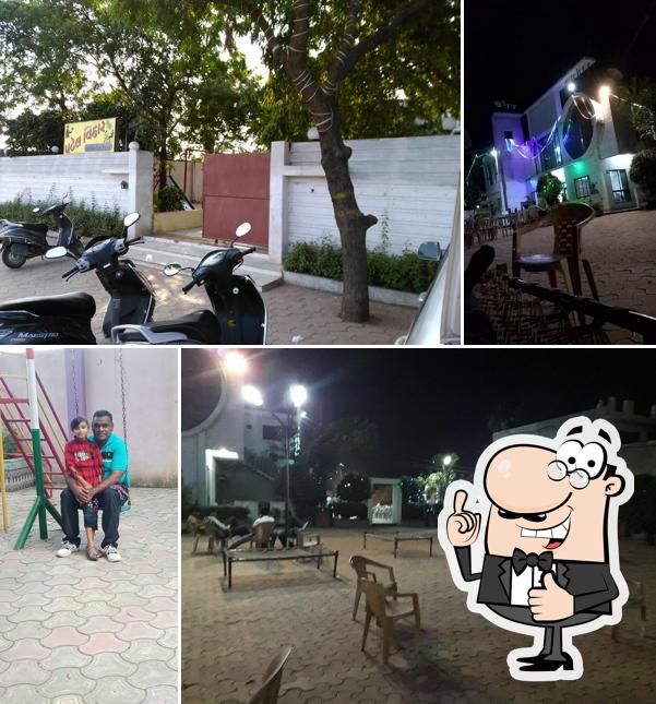 Patel Vihar Garden & Restaurant picture