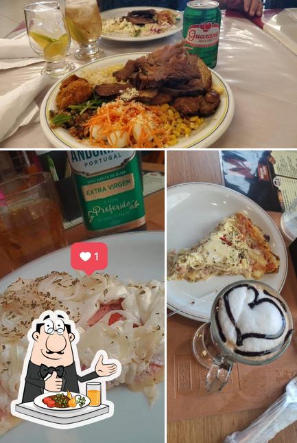 Comida em Restaurante Monte Carlo