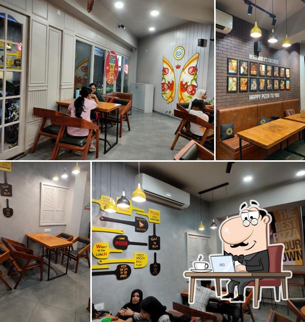 The interior of Pizza Ricotta 4th Gate