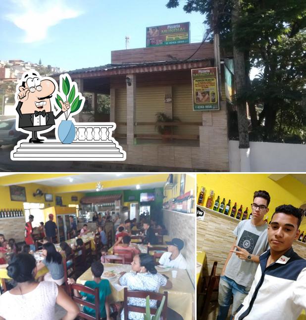 O exterior do Pizzaria Mundial