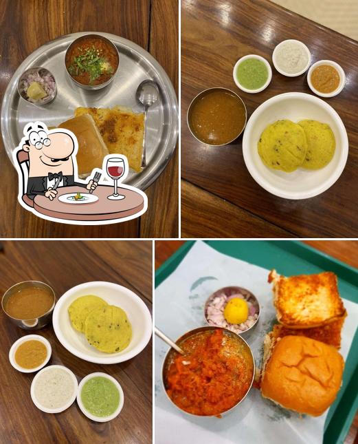 Food at Breakfast Buggy