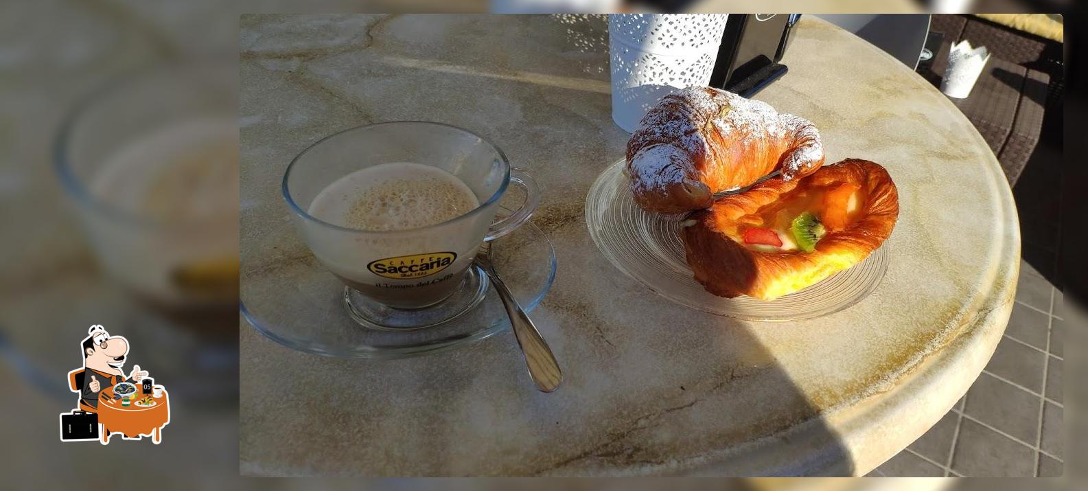 Scegli tra i vari prodotti di cucina di mare proposti al pub & bar Bar Grottaccia di Albertini