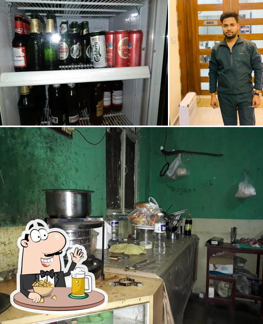 Order a glass of light or dark beer