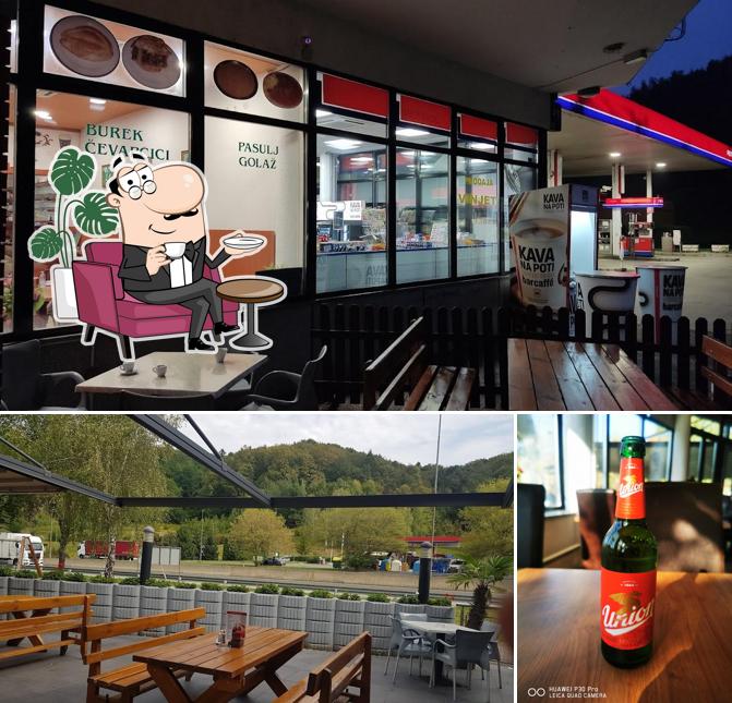 La immagine della interni e bevanda di Demiri Restaurant