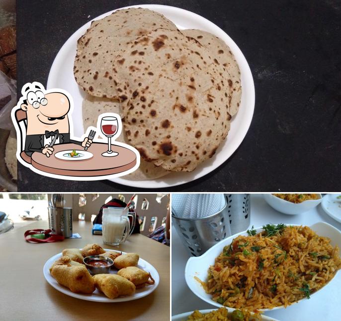 Food at Pure Veg Cafe Morjimin Arambol