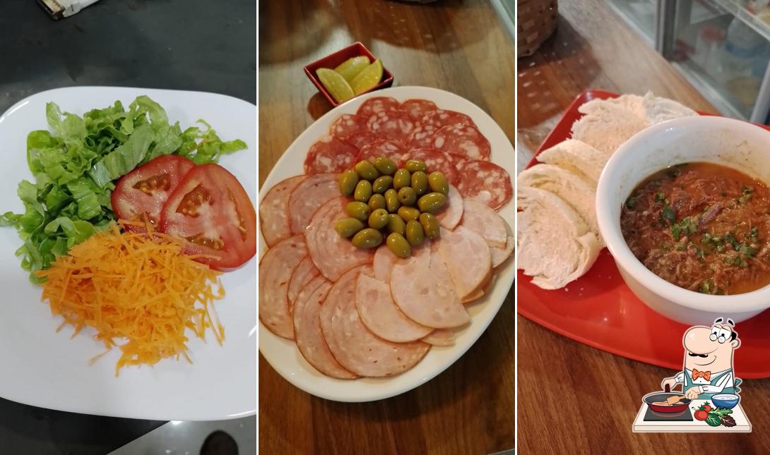 Curry de frango em Cantina Mineira - Lanchonete Viçosa, MG