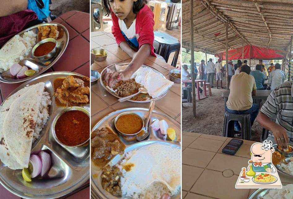 Food at Malvani khanaval