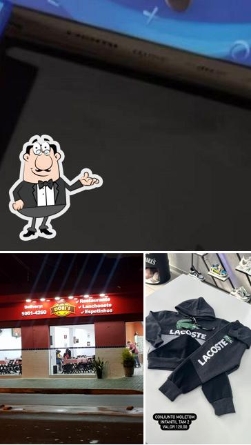 O interior do Doni's Restaurante