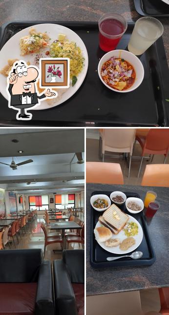 Among different things one can find interior and food at VegFast Breakfast corner