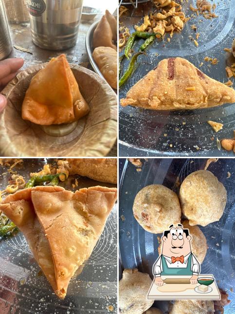 Samosa at Radha Rani Batata Vada &vada pav center
