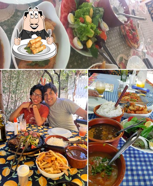 Rolinho primavera em Quintal dos Búzios