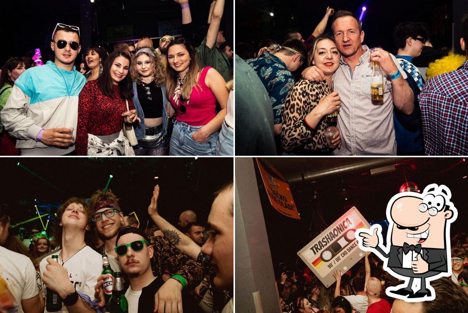 Ecco un'immagine di META bar, Čakovec