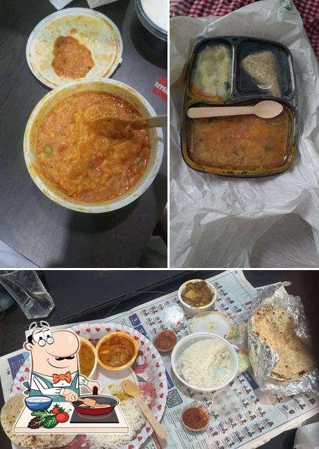 Chicken curry at Aapno Rajasthan