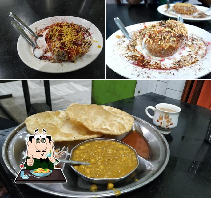 Food at RAMBADAN HOTEL & RESTURANT