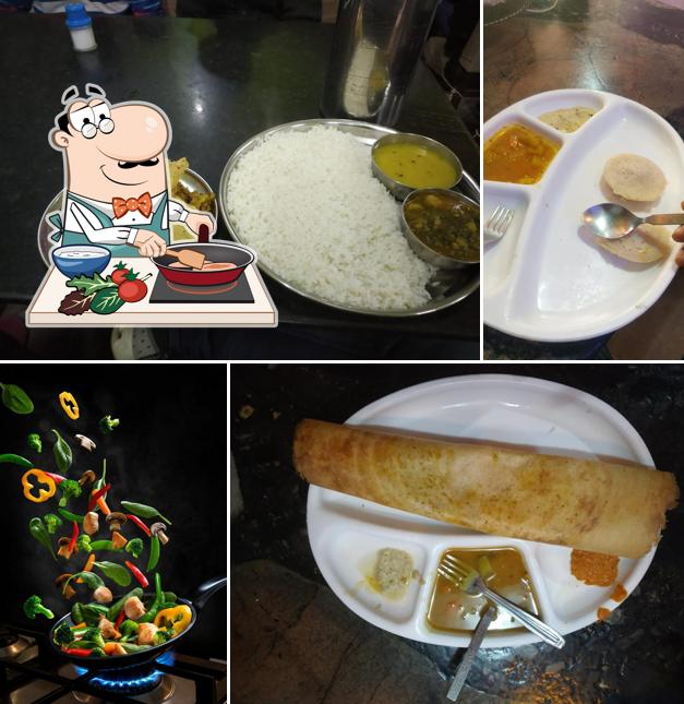 Chicken curry at JASHN E HANDI FAMILY RESTAURANT