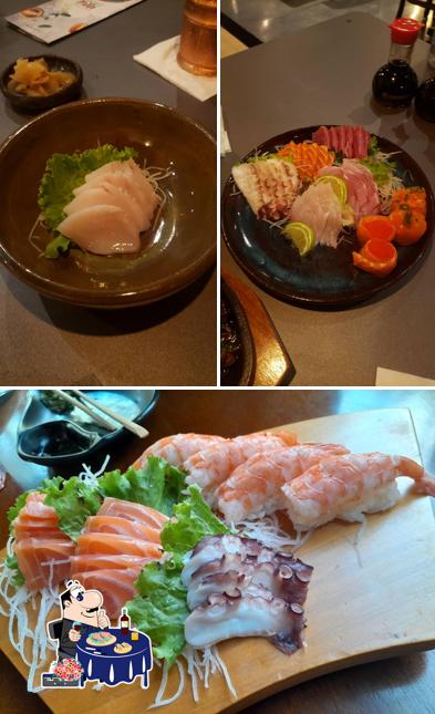 Sashimi em Restaurante Yoshi's | Pq. Campolim