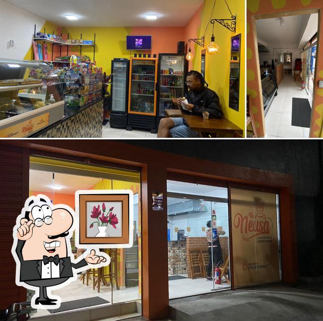 O interior do Tia Neusa Salgados