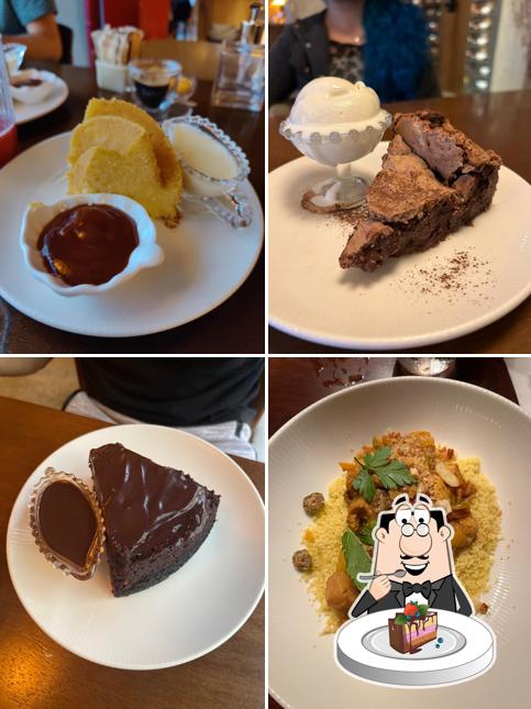 Bolo de chocolate em A Casa De Antônia