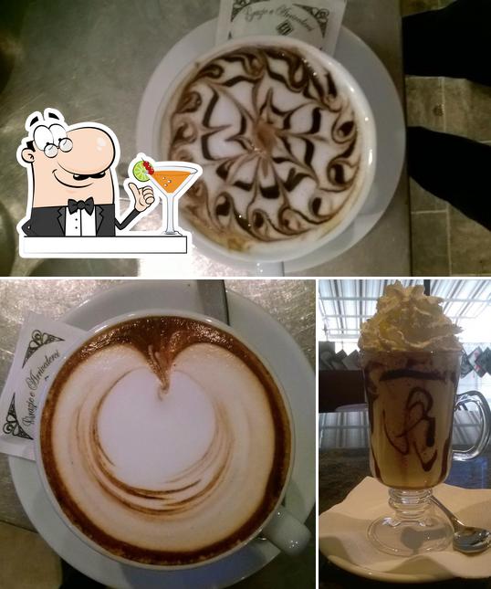 Prenditi un drink dal menu