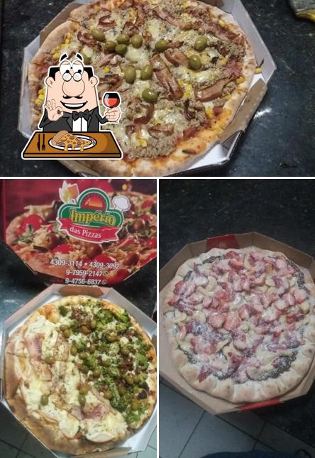 No Pizzaria barbarella's lanches e salgados, você pode pedir pizza