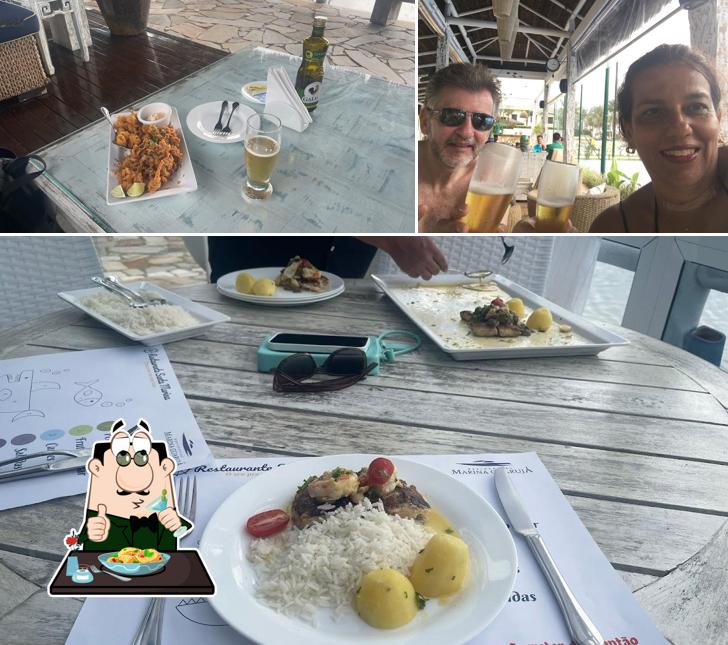 Comida em Restaurante Santa Marina