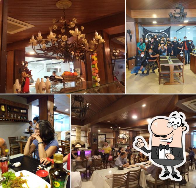 O interior do Barontini Pizzaria