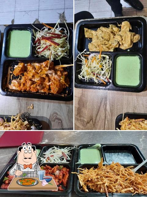 Chicken wings at Paaji Malai Chaap Wale