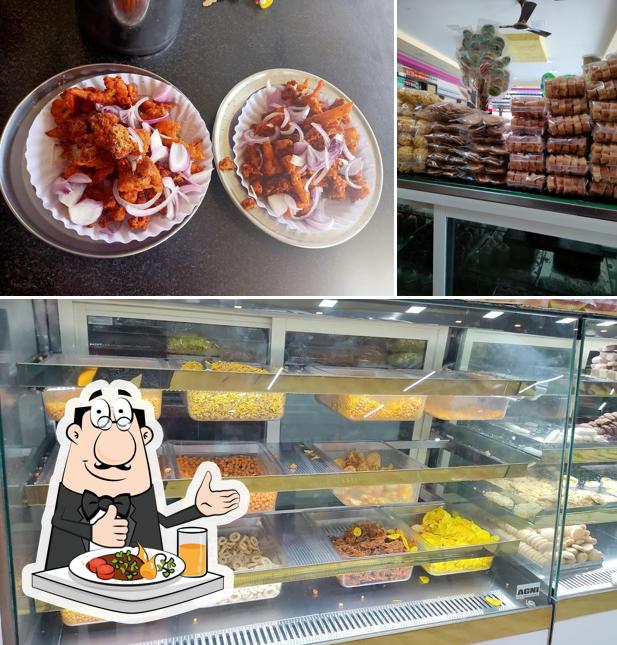 Food at Sree Anand Bakers & cake shop