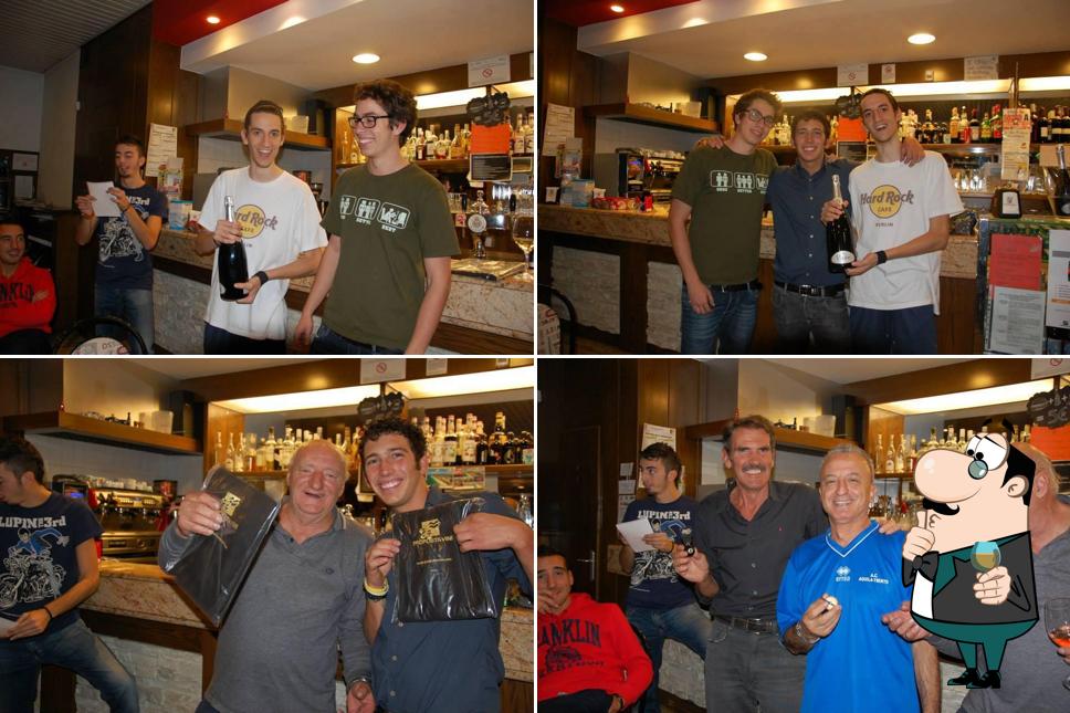 Vedi questa immagine di Bar Michela