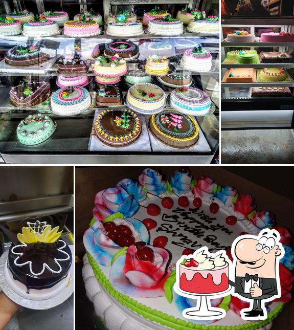 Look at the image of Sri Venkateshwara Iyengar's Bakery