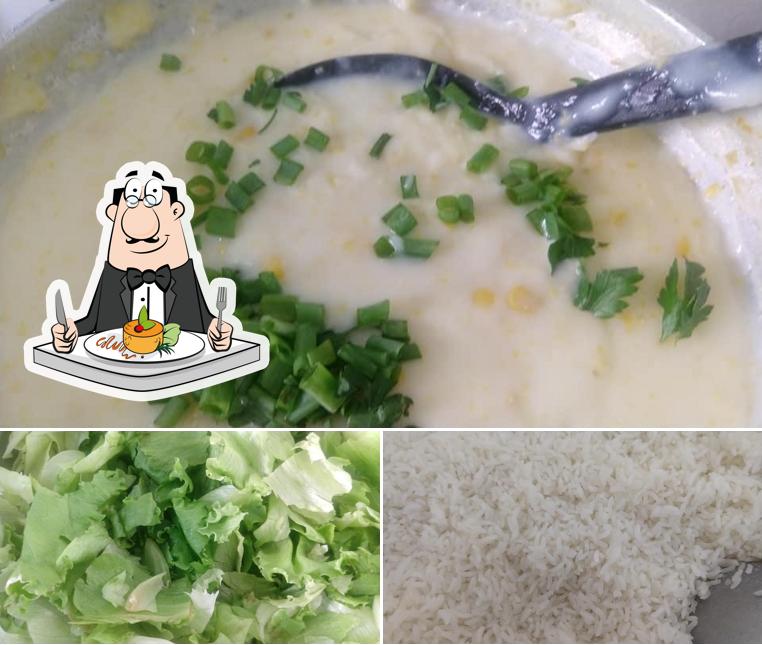 Comida em Restaurante Prato Fino