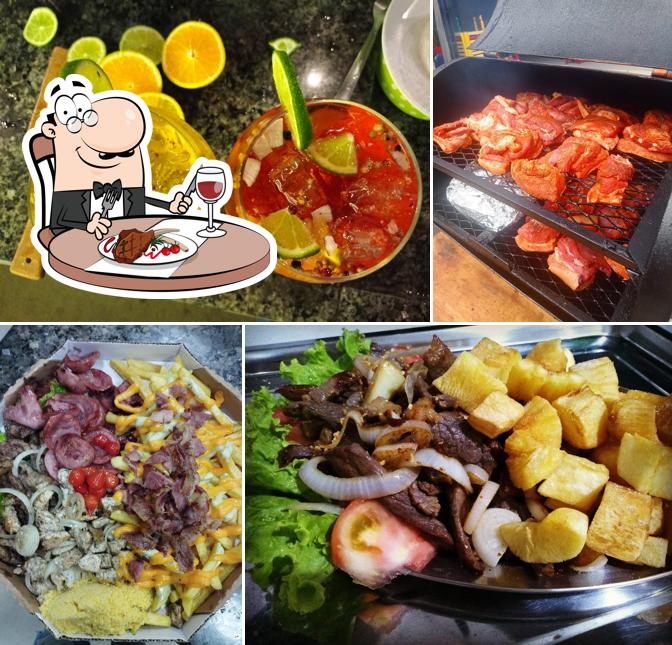 Experimente pratos de carne no Oponto burgers