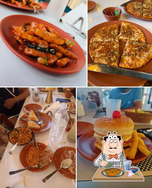 Chicken wings at Tropical Cafe & Restro