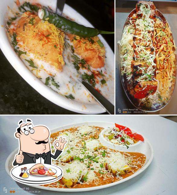 Pick pizza at Ruchi Harsh Restaurant And Snack