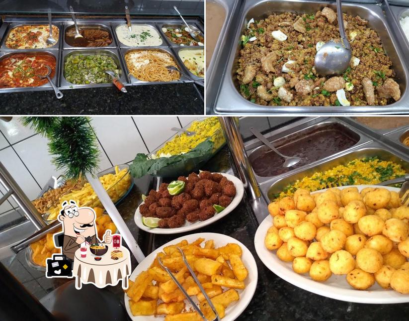 Comida em Restaurante Mineiro