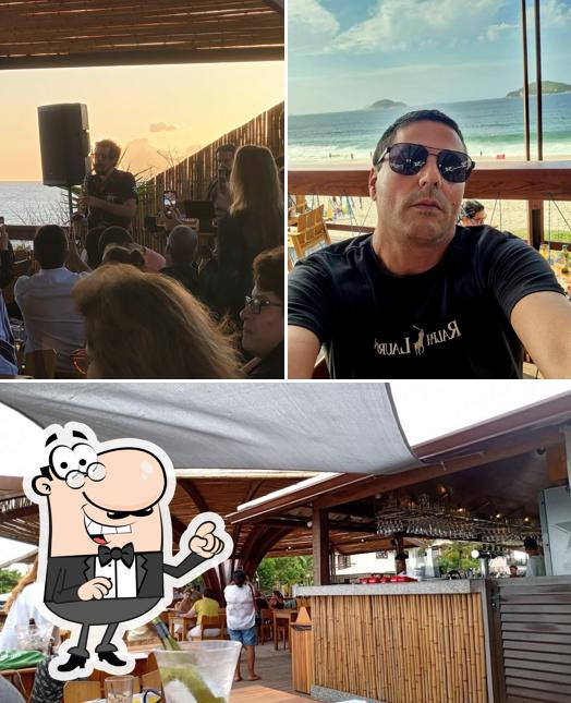 Veja imagens do interior do Macaw Camboinhas