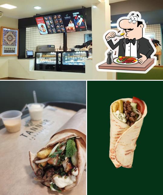 A comida e interior do restaurante