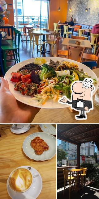 Veja imagens do interior do Cafundóca Comida Com Carinho